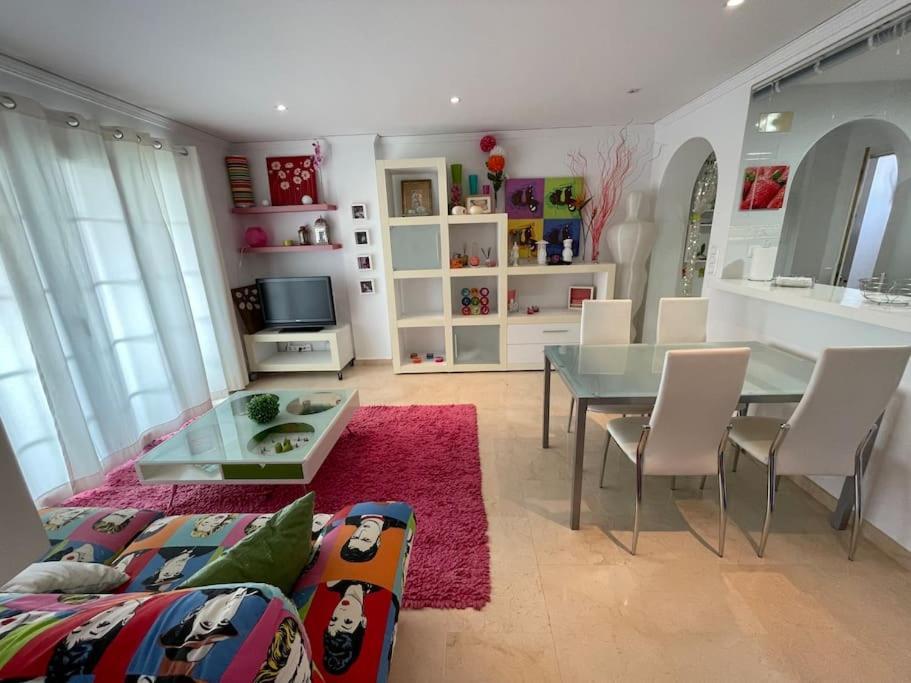 Apartamento Club Nautico Con Piscina دينايا المظهر الخارجي الصورة