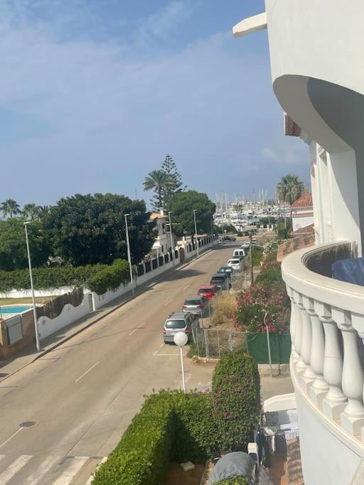 Apartamento Club Nautico Con Piscina دينايا المظهر الخارجي الصورة